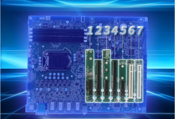 壁掛式工控機擴展插槽.png 壁掛式工控機擴展插槽.png