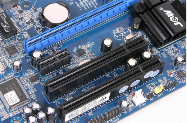 工控機擴展插槽.png 工控機擴展插槽.png