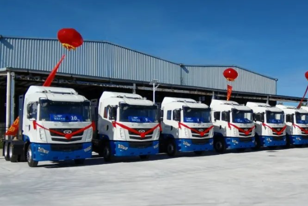 重卡換電儲(chǔ)能站.png 重卡換電儲(chǔ)能站.png