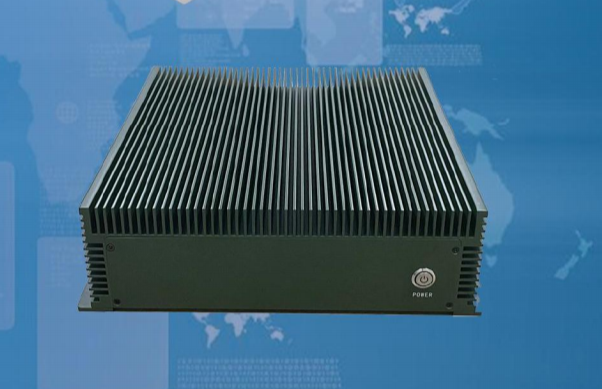 東田嵌入式全國產化工控機.png 東田嵌入式全國產化工控機.png