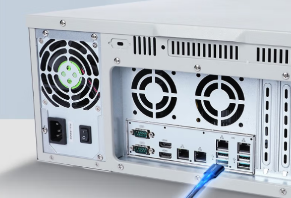 工控機端口.png 工控機端口.png